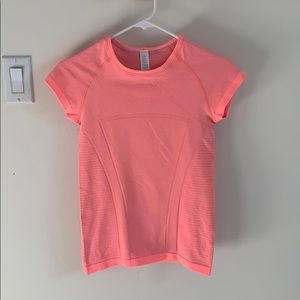 Ivivva Fly Tech Short Sleeve - Size 12